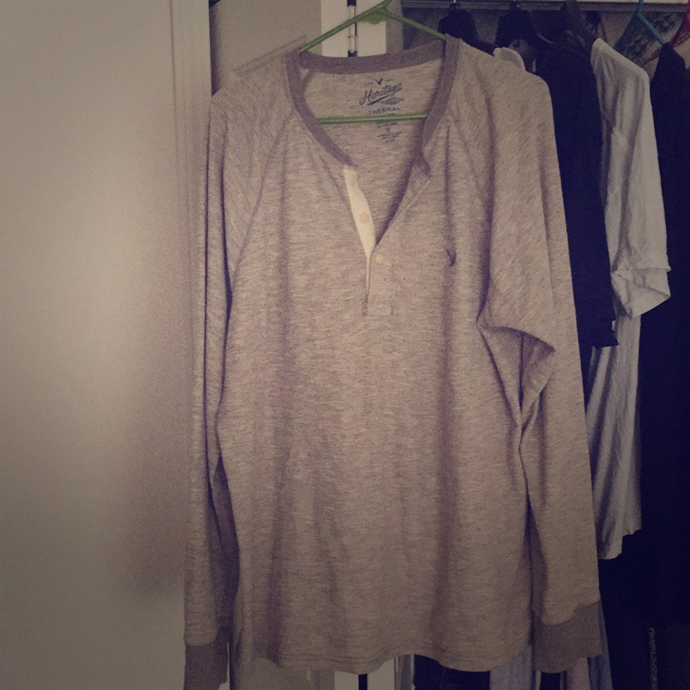 American Eagle long sleeve thermal